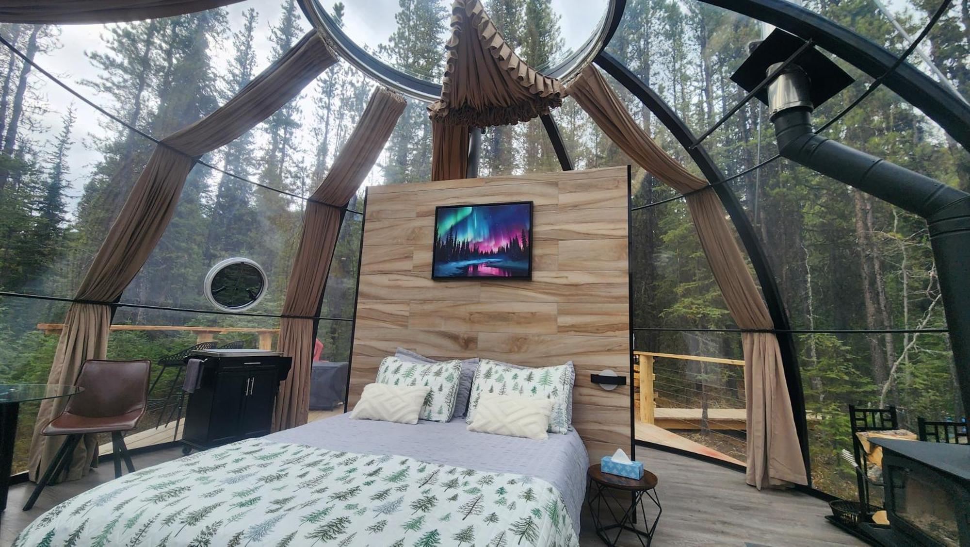 Rocky Mountain Escape Dome & Log Cabin Rentals - Rock Lake Rock Lake Lodge Provincial Park Exterior photo